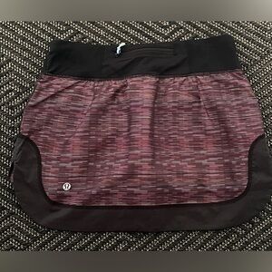 Lululemon Hotty Hot Skirt Long Space Dye Stripe Pink/Black Size 4